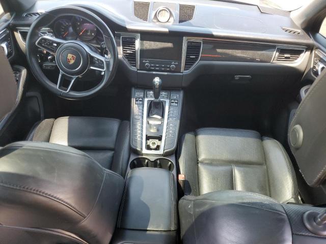 Photo 8 from auction – 2017 PORSCHE MACAN GTS with VIN WP1AG2A55HLB50281