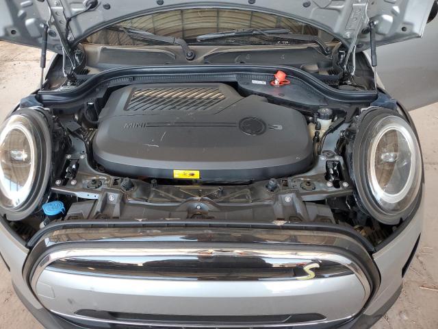 Photo 11 from auction – 2024 MINI COOPER SE with VIN WMW13DJ01R2V85624