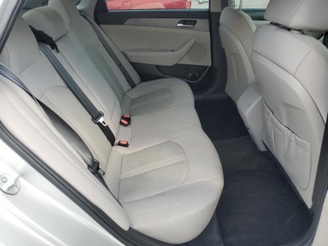 Photo 10 from auction – 2019 HYUNDAI SONATA SE with VIN 5NPE24AF0KH739742