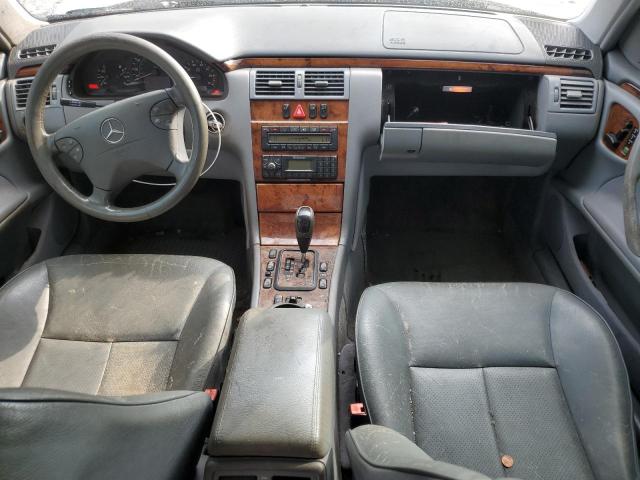 Photo 8 from auction – 2002 MERCEDES-BENZ E 320 with VIN WDBJF65J42B428294