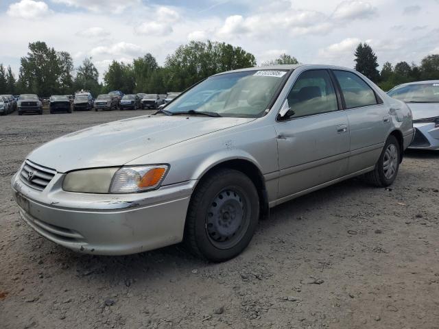 TOYOTA CAMRY CE 2000 with VIN JT2BG22K5Y0468549 - Photo from auction