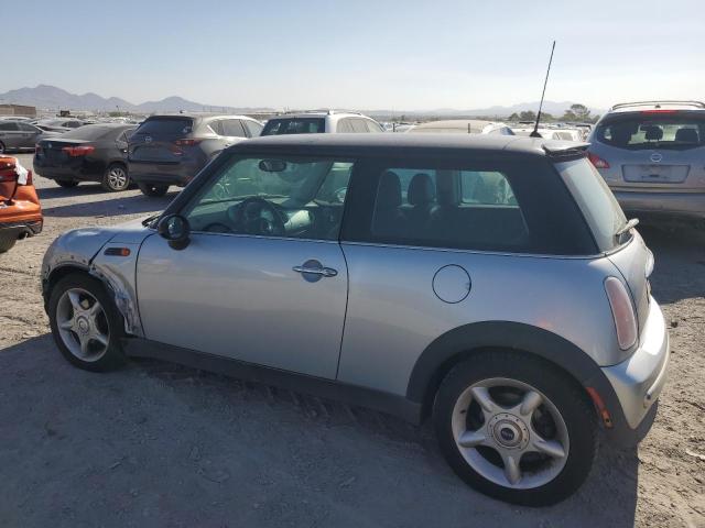 Photo 2 from auction – 2003 MINI COOPER with VIN WMWRC334X3TE14601