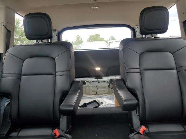 Photo 10 from auction – 2023 LINCOLN AVIATOR with VIN 5LM5J6XC9PGL26332