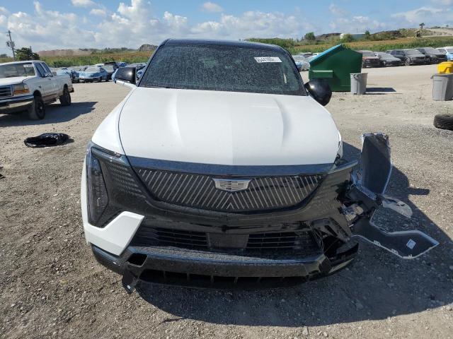 Снимка 5 от търг – 2025 CADILLAC ESCALADE IQ SPORT-1 с VIN 1GYTEEKL9SU106150