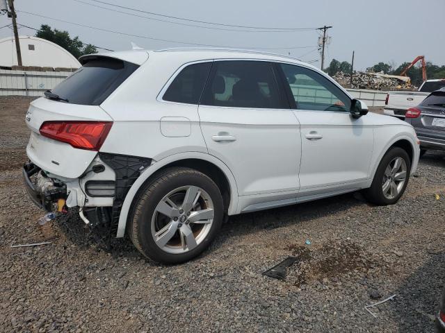 Photo 3 from auction – 2019 AUDI Q5 PREMIUM with VIN WA1BNAFY9K2058655