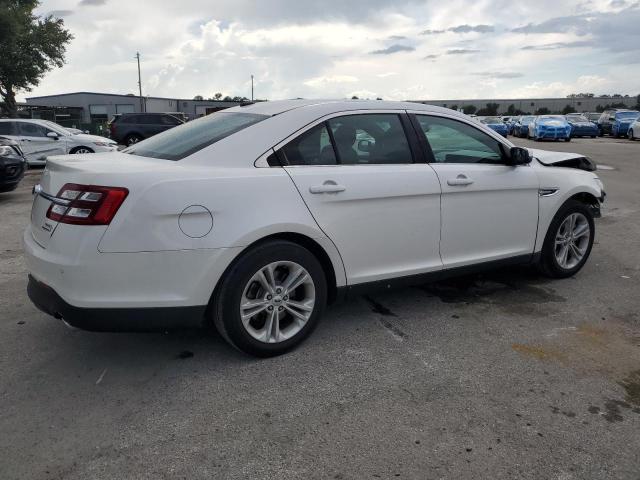 Photo 3 from auction – 2018 FORD TAURUS SEL with VIN 1FAHP2E84JG142102