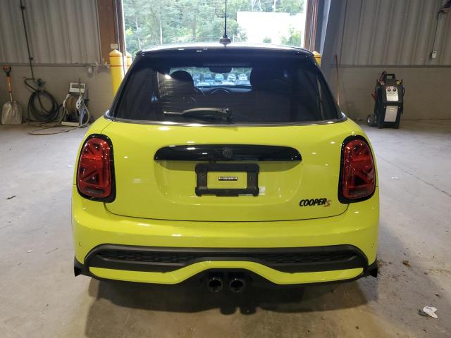 Photo 6 from auction – 2024 MINI COOPER S with VIN WMW53DK00R2U61215
