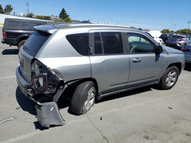 Zdjęcie 3 z aukcji – 2016 JEEP COMPASS LATITUDE z VIN 1C4NJCEA5GD773717