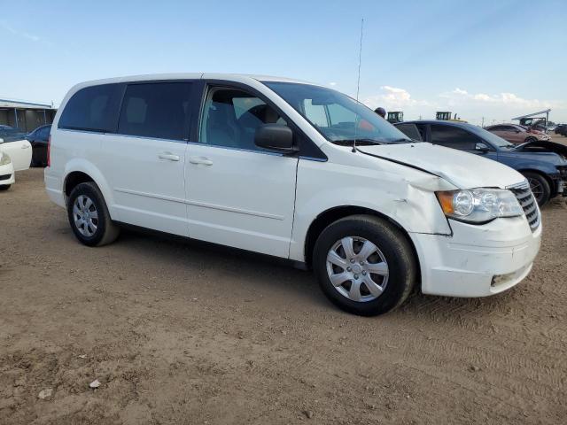 Photo 4 from auction – 2010 CHRYSLER TOWN & COU with VIN 2A4RR4DE2AR226407