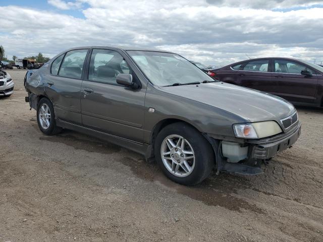 Photo 4 from auction – 2002 INFINITI G20 with VIN JNKCP11AX2T513326