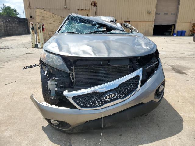 Photo 5 from auction – 2013 KIA SORENTO LX with VIN 5XYKT3A65DG415254