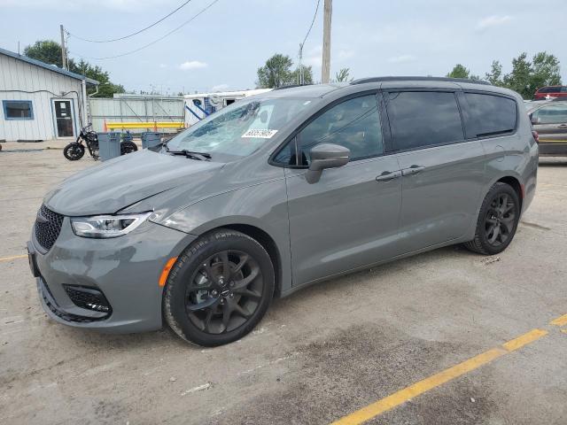 CHRYSLER PACIFICA T 2021 with VIN 2C4RC1FG2MR585667 - Photo from auction