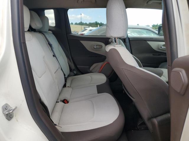 Photo 11 from auction – 2015 JEEP RENEGADE L with VIN ZACCJBBT0FPB66761
