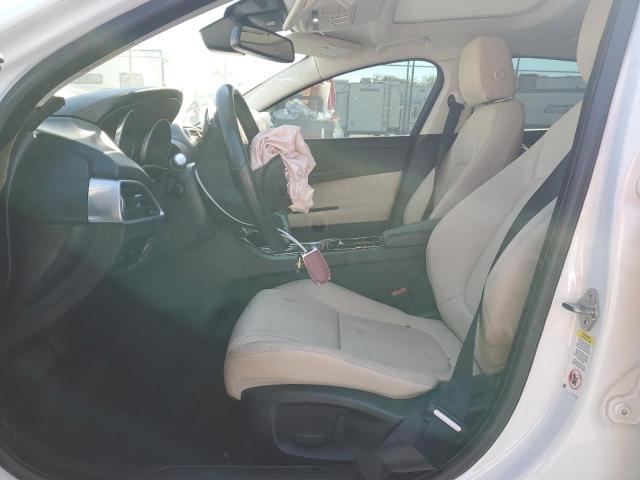 Photo 7 from auction – 2017 JAGUAR XE with VIN SAJAR4BG8HA951761