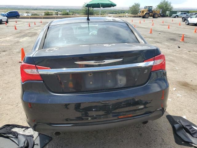 Photo 6 from auction – 2014 CHRYSLER 200 TOURIN with VIN 1C3CCBBG2EN178453