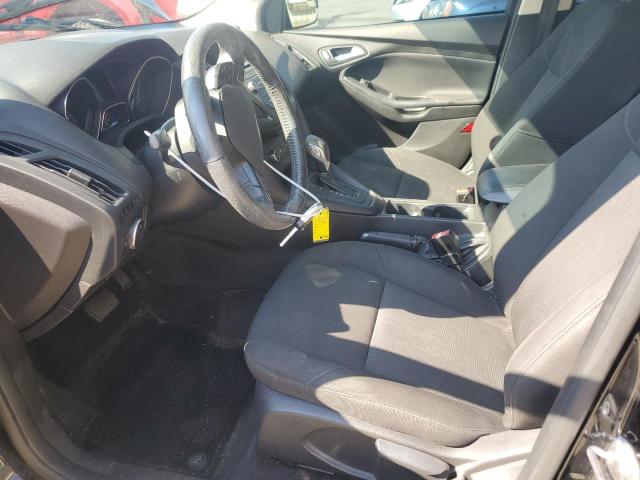 Foto 7 de la subasta – 2017 FORD FOCUS SE con VIN 1FADP3K26HL295067
