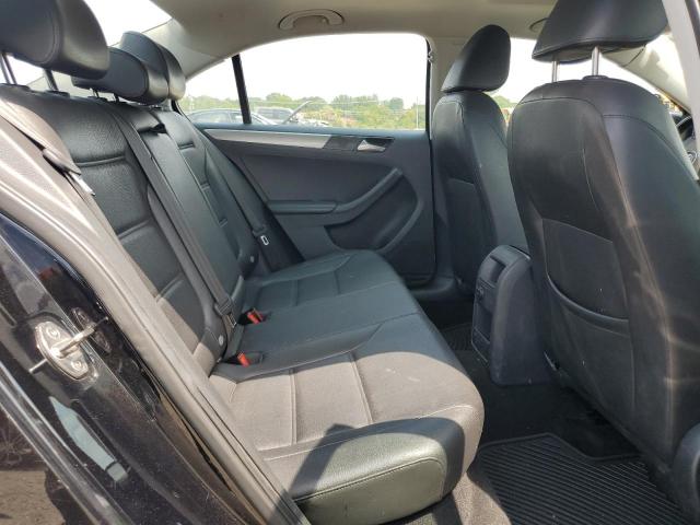 Photo 10 from auction – 2017 VOLKSWAGEN JETTA SE with VIN 3VWDB7AJ6HM270612