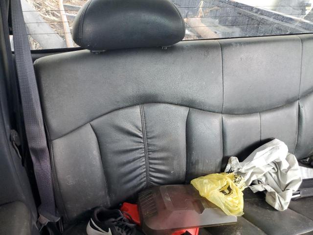 Photo 10 from auction – 2000 CHEVROLET SILVERADO with VIN 1GCGK29U6YE301123