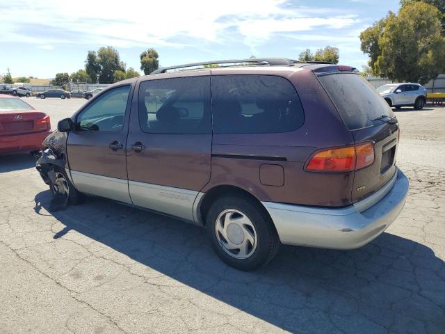 Photo 2 from auction – 1998 TOYOTA SIENNA LE with VIN 4T3ZF13C4WU012111