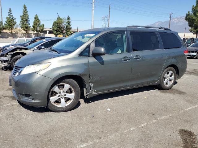 صورة رقم 1 من المزاد - 2012 TOYOTA SIENNA مع VIN 5TDKK3DC7CS274225