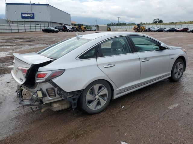 Photo 3 from auction – 2016 HYUNDAI SONATA HYB with VIN KMHE34L12GA030397
