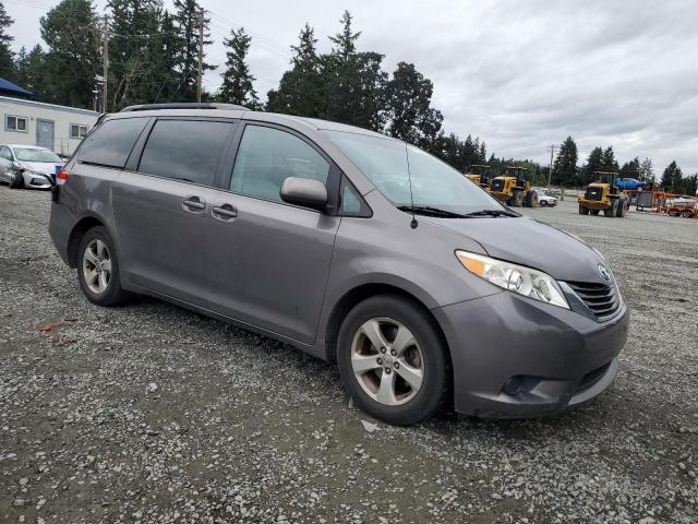 Photo 4 from auction – 2013 TOYOTA SIENNA LE with VIN 5TDKK3DC5DS286617