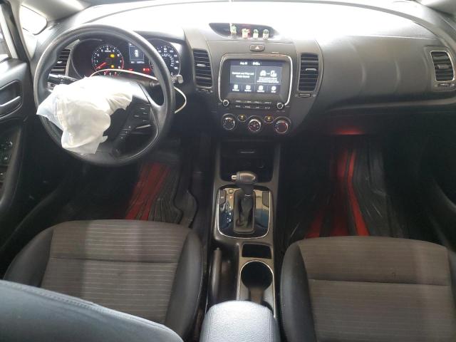 Photo 8 from auction – 2018 KIA FORTE LX with VIN 3KPFL4A73JE187120