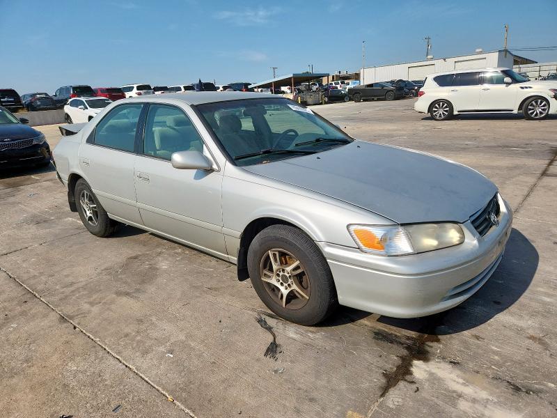 Photo 4 from auction – 2000 TOYOTA CAMRY CE with VIN 4T1BG22K3YU011962