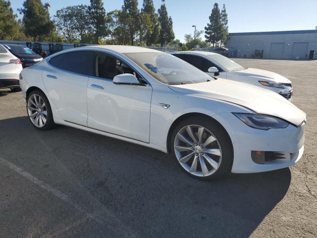 Photo 4 from auction – 2016 TESLA MODEL S with VIN 5YJSA1E1XGF138895