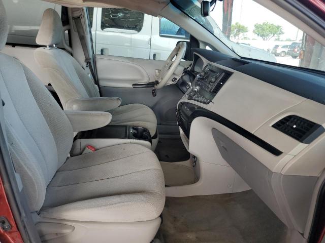Photo 7 from auction – 2013 TOYOTA SIENNA LE with VIN 5TDJK3DC8DS060101