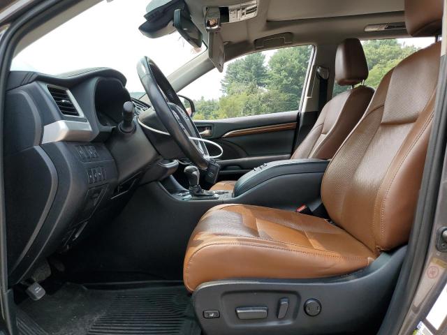 Photo 7 from auction – 2019 TOYOTA HIGHLANDER with VIN 5TDDGRFH7KS055530