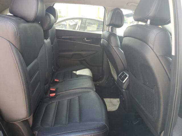 Photo 11 from auction – 2016 KIA SORENTO EX with VIN 5XYPH4A56GG099386