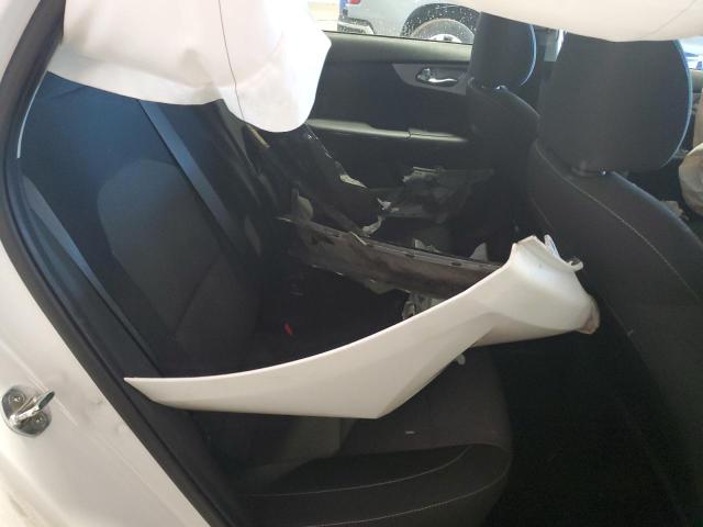 Photo 10 from auction – 2022 KIA FORTE FE with VIN 3KPF24AD0NE427965