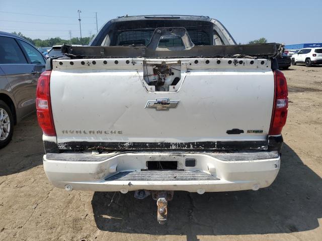 Photo 6 from auction – 2011 CHEVROLET AVALANCHE with VIN 3GNTKGE30BG207173