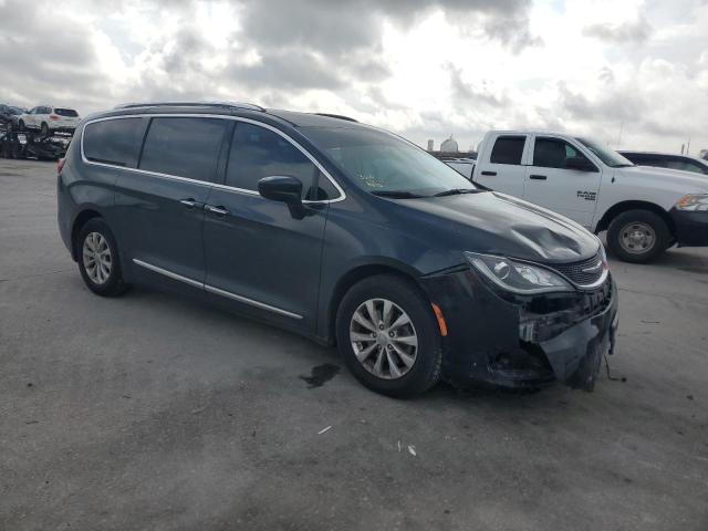Photo 4 from auction – 2018 CHRYSLER PACIFICA TOURING L with VIN 2C4RC1BG9JR353259