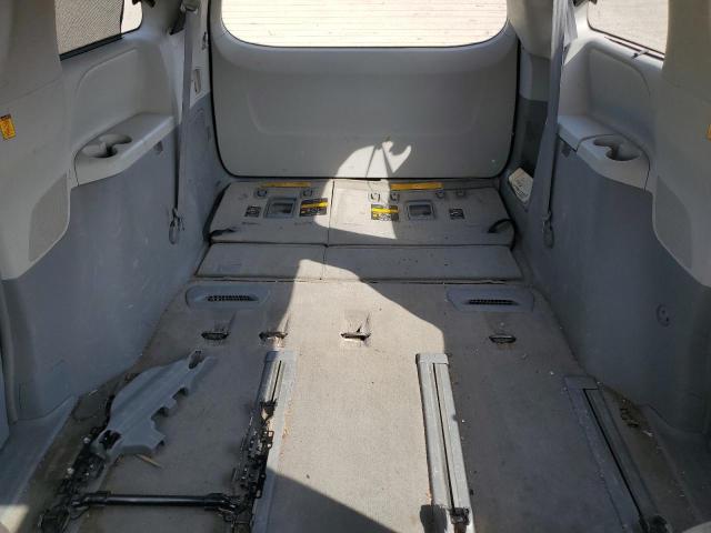 Photo 10 from auction – 2012 TOYOTA SIENNA XLE with VIN 5TDDK3DC5CS040805