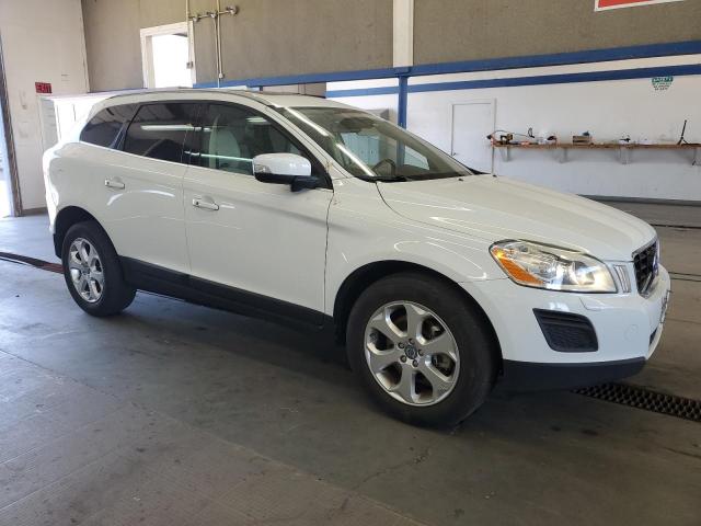Photo 4 from auction – 2013 VOLVO XC60 3.2 with VIN YV4952DL0D2375743