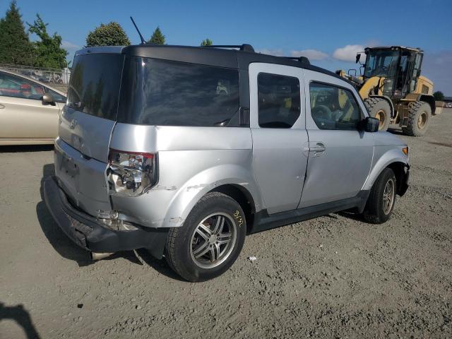 Photo 3 from auction – 2006 HONDA ELEMENT EX with VIN 5J6YH28776L026010