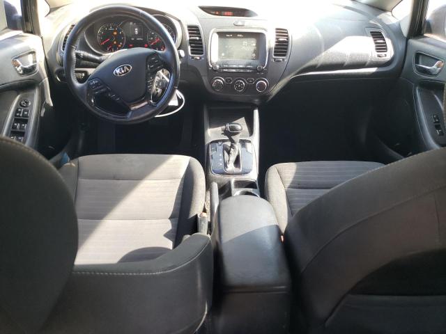 Photo 8 from auction – 2017 KIA FORTE LX with VIN 3KPFL4A77HE014453