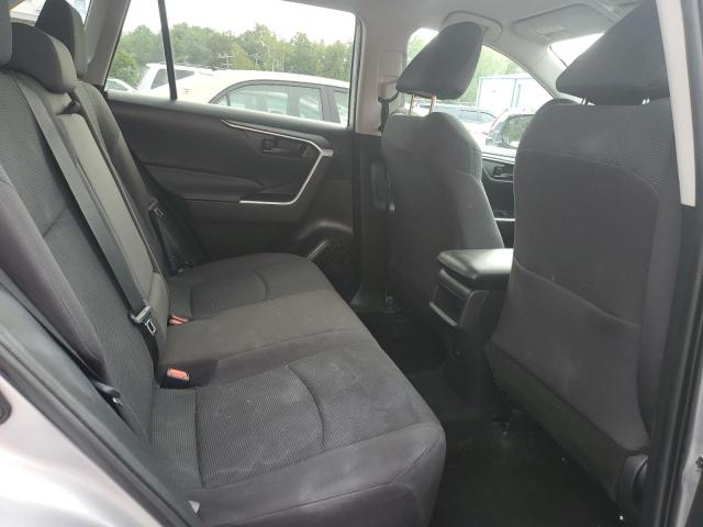 Photo 11 from auction – 2021 TOYOTA RAV4 LE with VIN 2T3F1RFV1MC225108