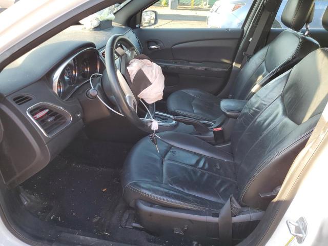 Photo 7 from auction – 2013 CHRYSLER 200 LIMITED with VIN 1C3CCBCG2DN574251