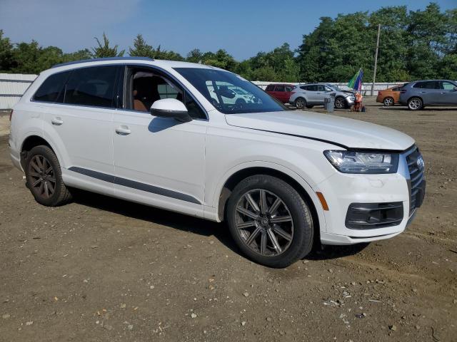 Photo 4 from auction – 2017 AUDI Q7 PRESTIGE with VIN WA1VAAF77HD013114