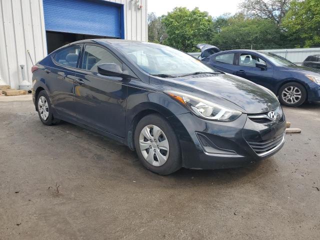 Photo 4 from auction – 2016 HYUNDAI ELANTRA SE with VIN 5NPDH4AE2GH716326