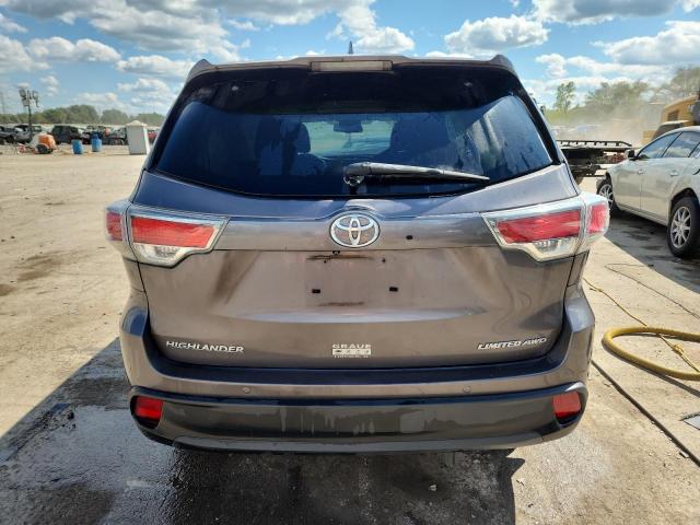 Photo 6 from auction – 2015 TOYOTA HIGHLANDER with VIN 5TDDKRFHXFS119631