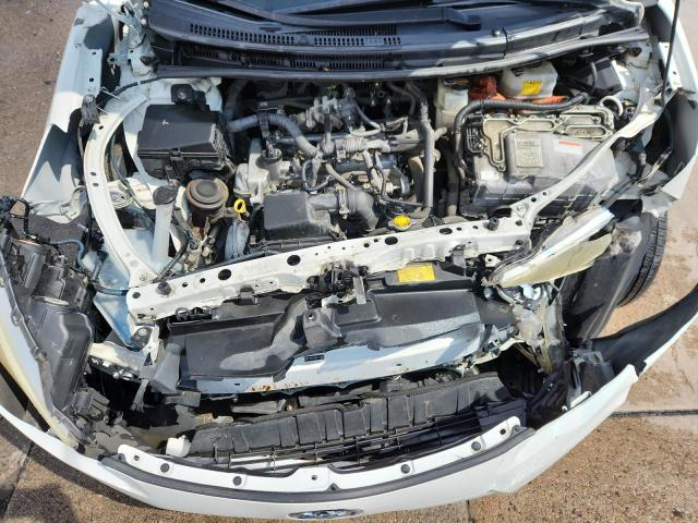 Photo 11 from auction – 2012 TOYOTA PRIUS C with VIN JTDKDTB38C1514859