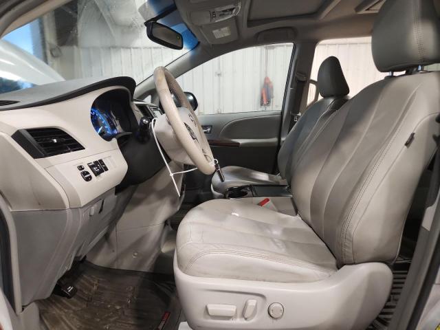 Photo 7 from auction – 2014 TOYOTA SIENNA XLE with VIN 5TDDK3DCXES075293