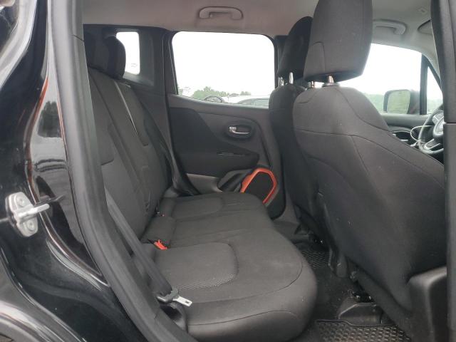 Photo 11 from auction – 2018 JEEP RENEGADE S with VIN ZACCJBAB3JPH37257