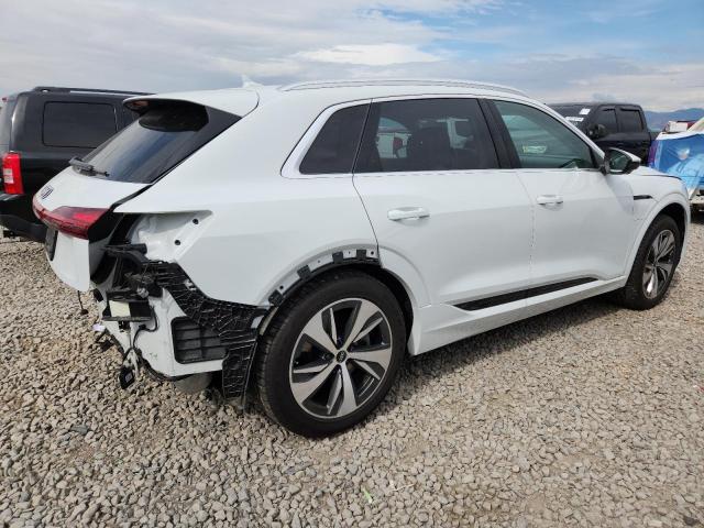Photo 3 from auction – 2024 AUDI Q8 E-TRON PREMIUM PLUS with VIN WA15AAGEXRB034694