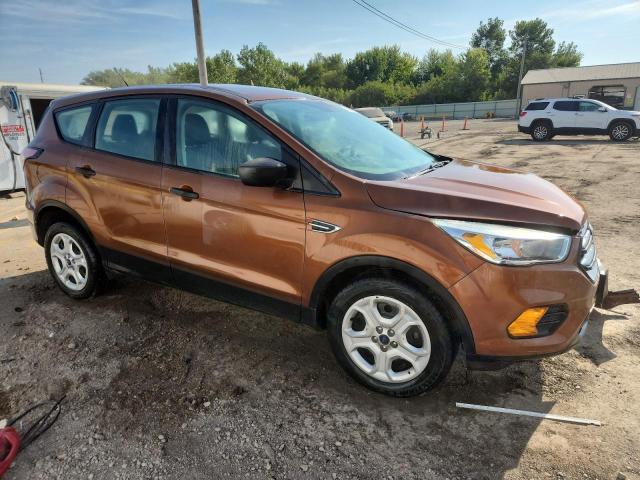صورة رقم 4 من المزاد - 2017 FORD ESCAPE S مع VIN 1FMCU0F70HUB77265