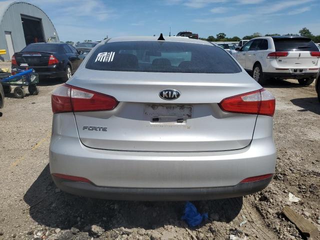 Photo 6 from auction – 2016 KIA FORTE LX with VIN KNAFK4A65G5511549
